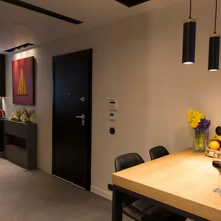 Brand New 2018 Luxury 10' Minutes Walk From Acropolis And 6 From Metro Atenas