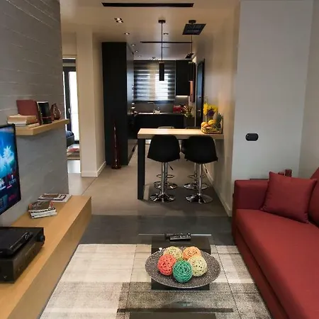 Brand New 2018 Luxury 10' Minutes Walk From Acropolis And 6 From Metro Atenas